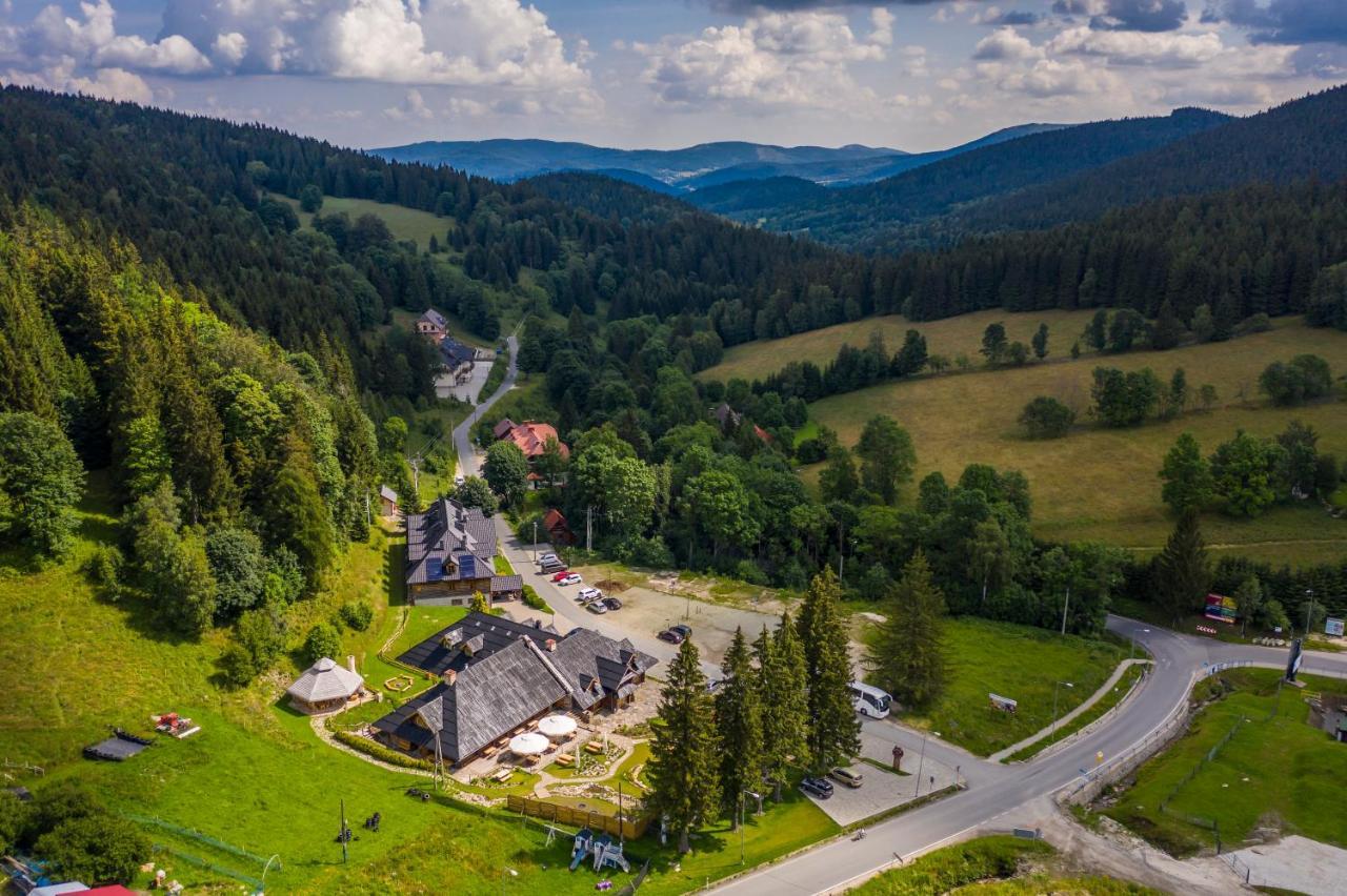 Pensjonat Puchaczowka Сєнна Екстер'єр фото